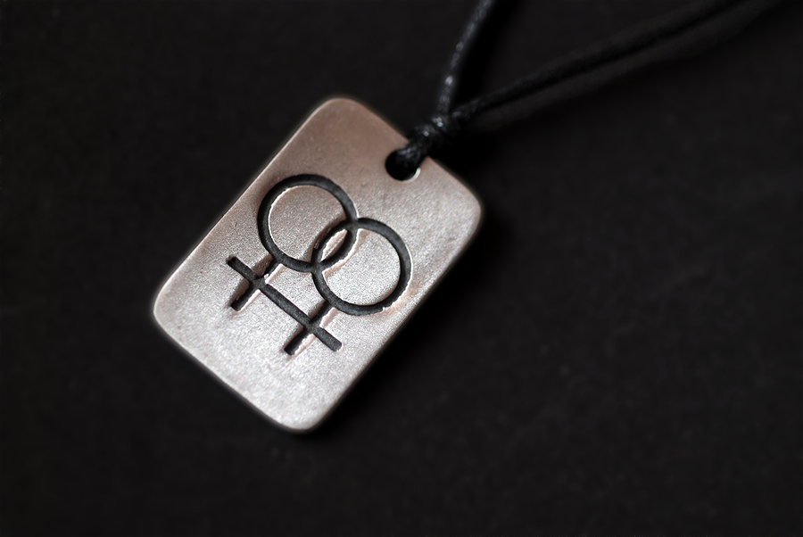 Lesbian-Necklace
